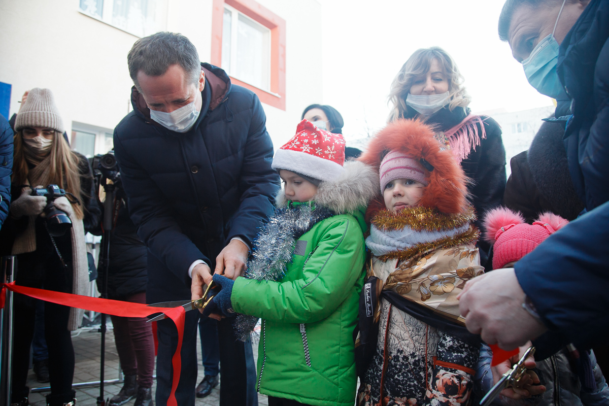 Временно исполняющий обязанности главы региона принял участие в открытии детского сада в Белгородском районе